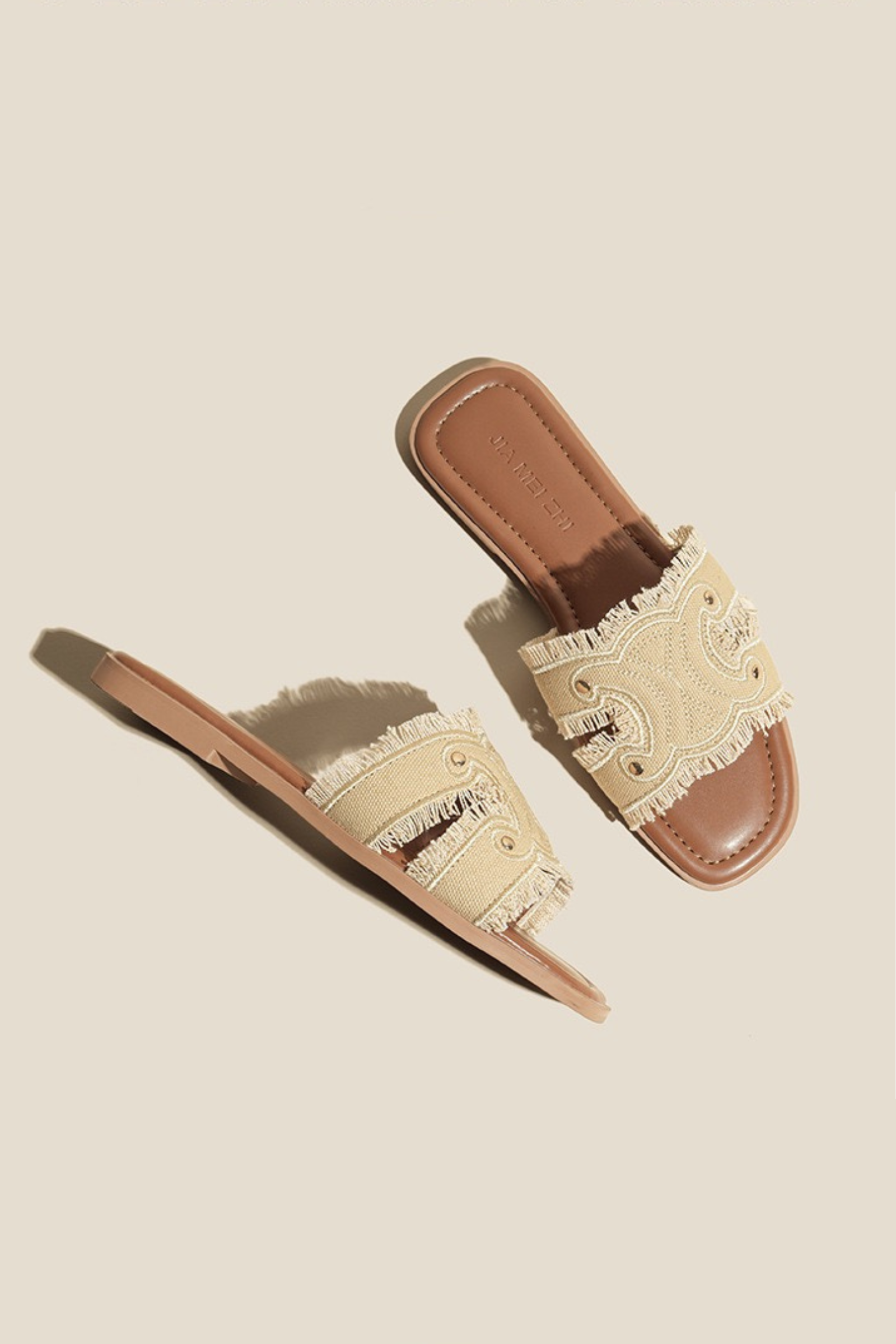 Beige / 34
